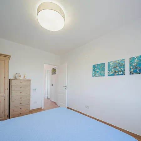 La Mela Musona By Interhome *