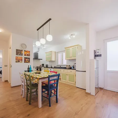 La Mela Musona By Interhome Maissana